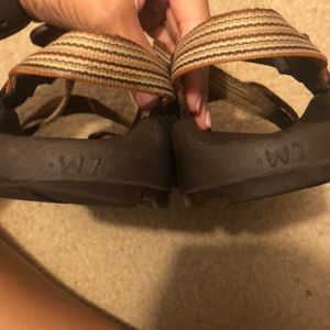 Chaco Shoes - Women’s chacos! Sz 7 Chaco Shoes - Women’s chacos! Sz 7